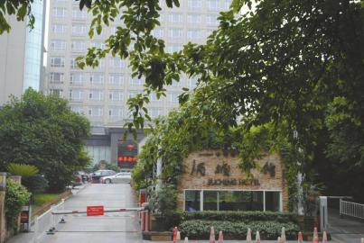 24日，合江交警大队领导去向牌上仍有许江工作安排。