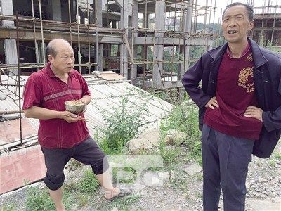 女业主独住烂尾楼常吓哆嗦 方圆一公里仅20多户